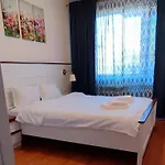 Belvedere Apartment *