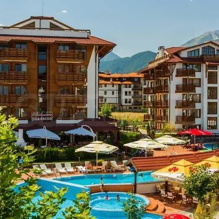 Belvedere Mountain Apartment Near Gondola